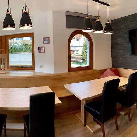 Chalet Neuhaus Ried im Zillertal Buitenkant foto